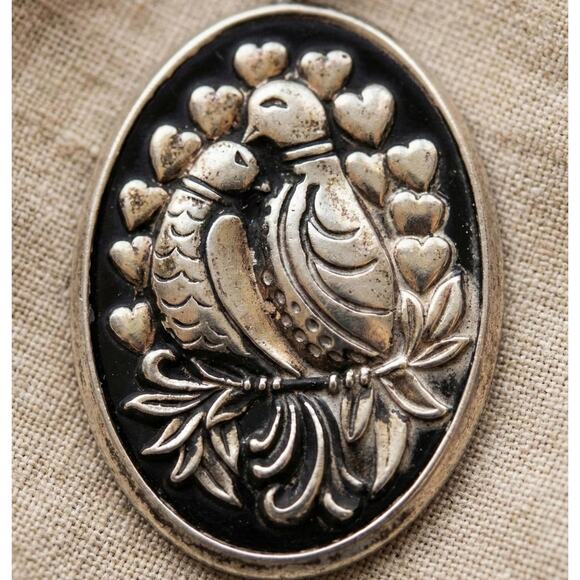 Vintage International Sterling Silver Two Turtle Doves Ornament Pendant - Picture 1 of 6